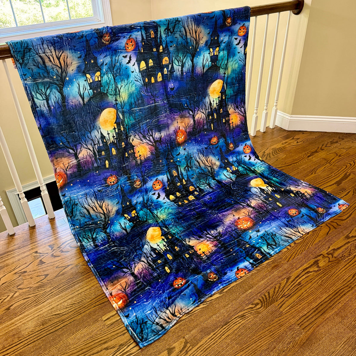 Blanket Halloween #17 - Haunted House