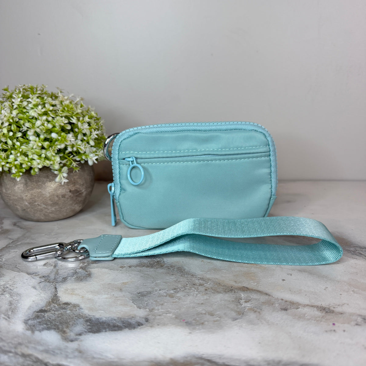Rue - Nylon Wristlet Wallet - Light Blue Aqua