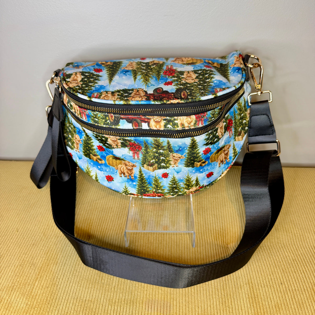 The Roni Nylon Crossbody - Christmas Winter Highland Cow