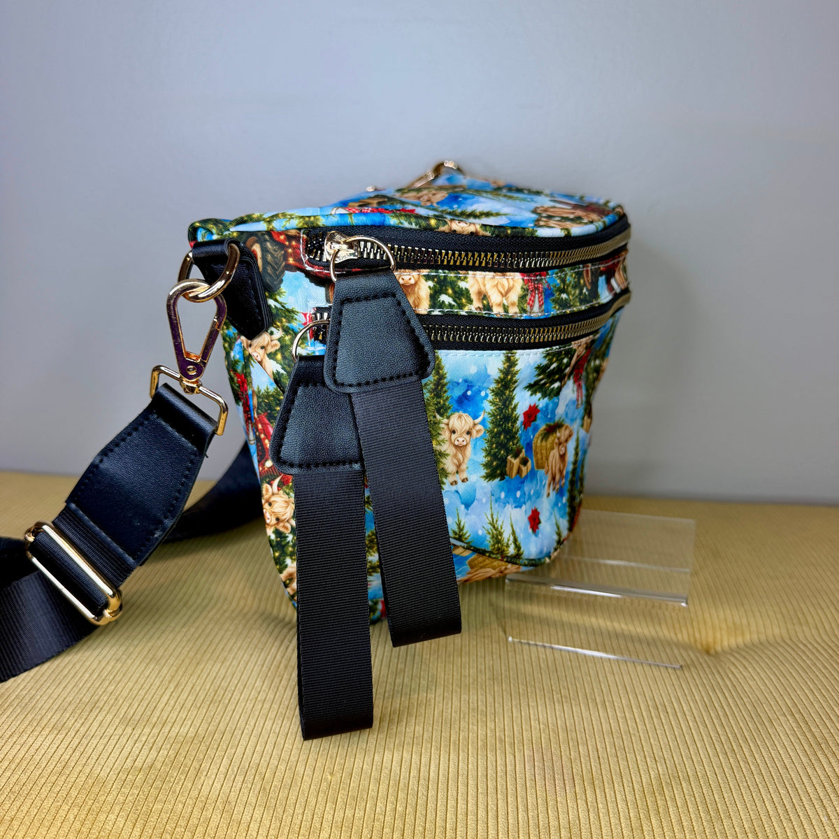 The Roni Nylon Crossbody - Christmas Winter Highland Cow