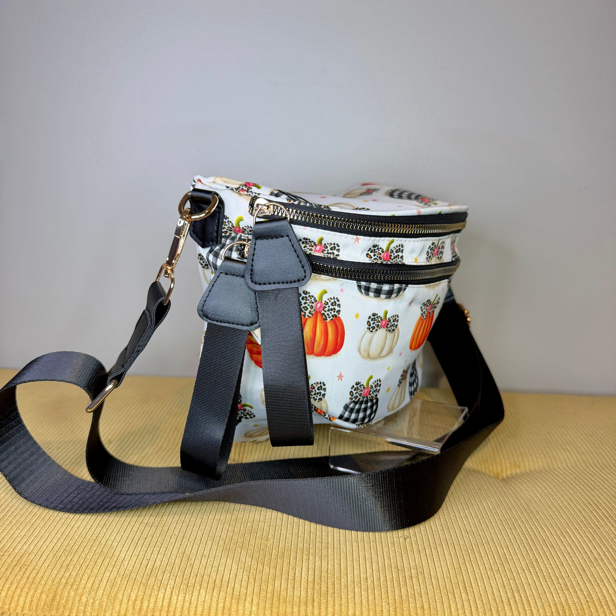 The Roni Nylon Crossbody - Halloween Fall - Bow Pumpkin