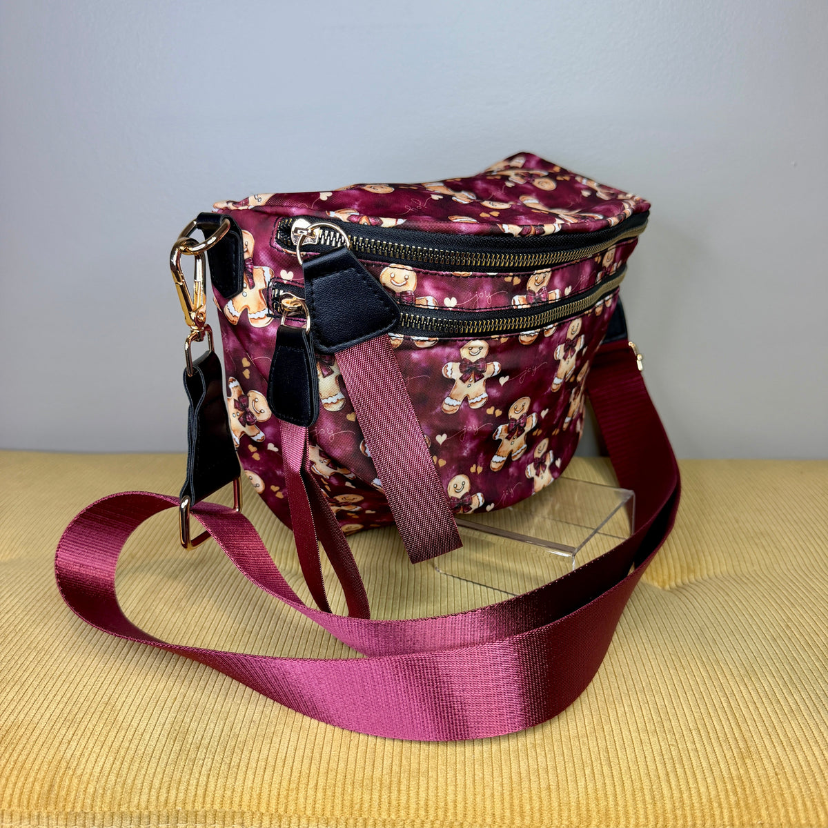 The Roni Nylon Crossbody - Christmas - Gingerbread Joy