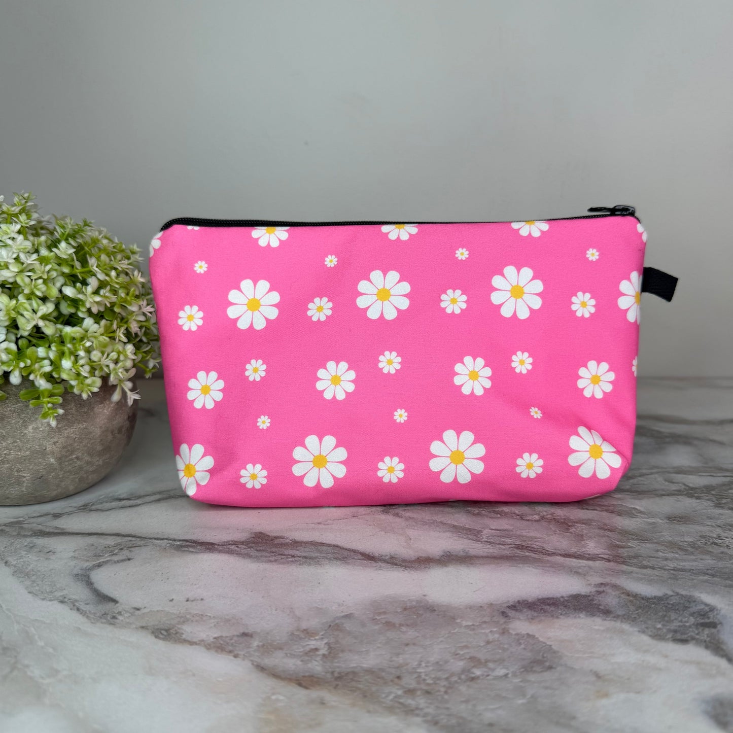 Pouch - Floral Pink Daisy