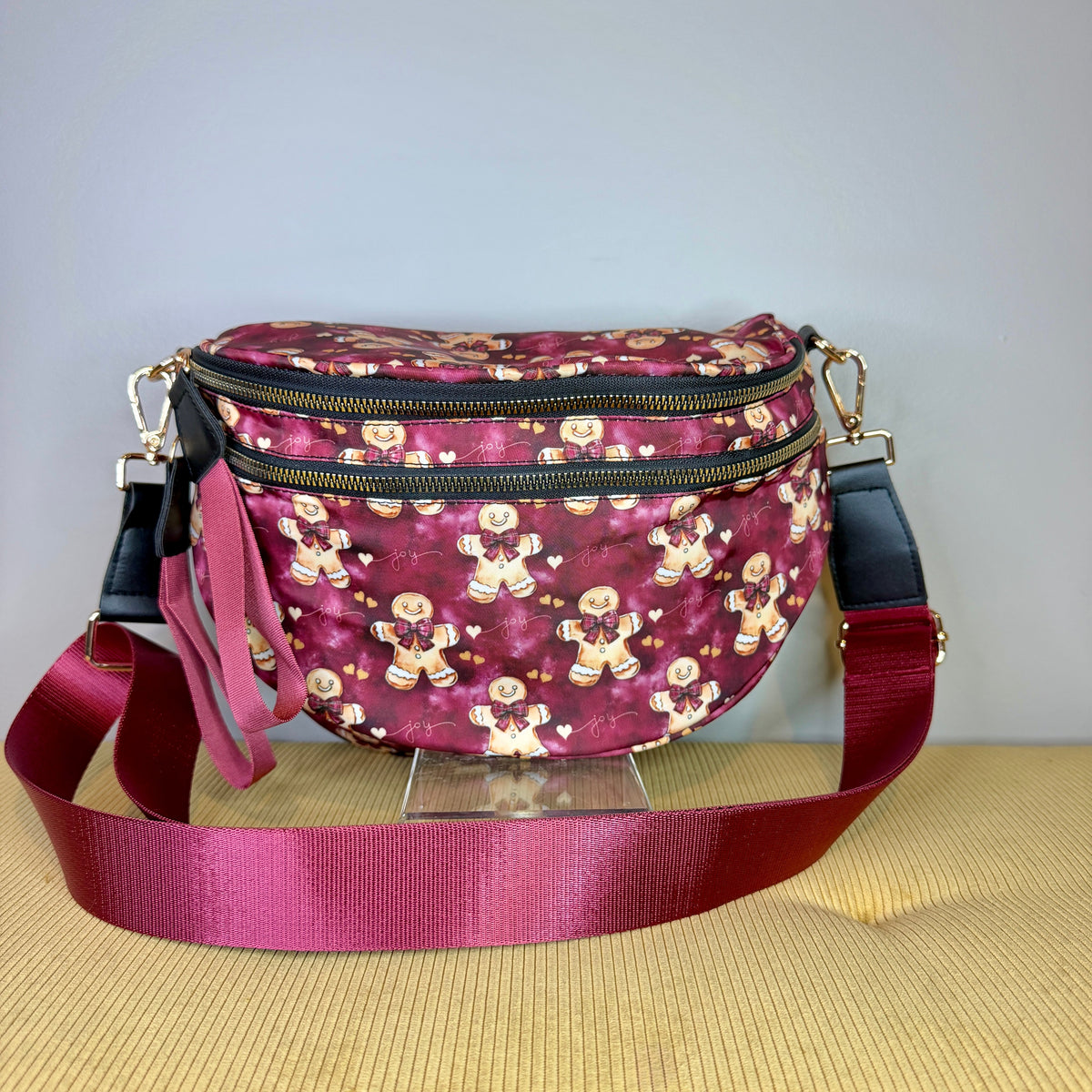 The Roni Nylon Crossbody - Christmas - Gingerbread Joy
