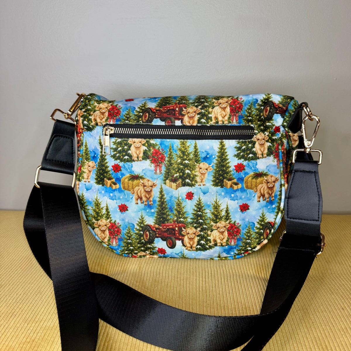 The Roni Nylon Crossbody - Christmas Winter Highland Cow
