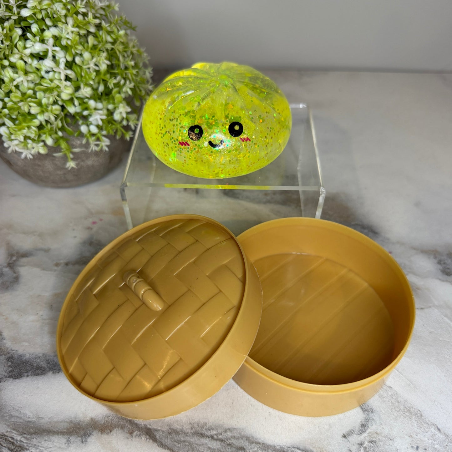 Squishy Toy - Viral Dumpling, Slow Rise Glitter - Yellow